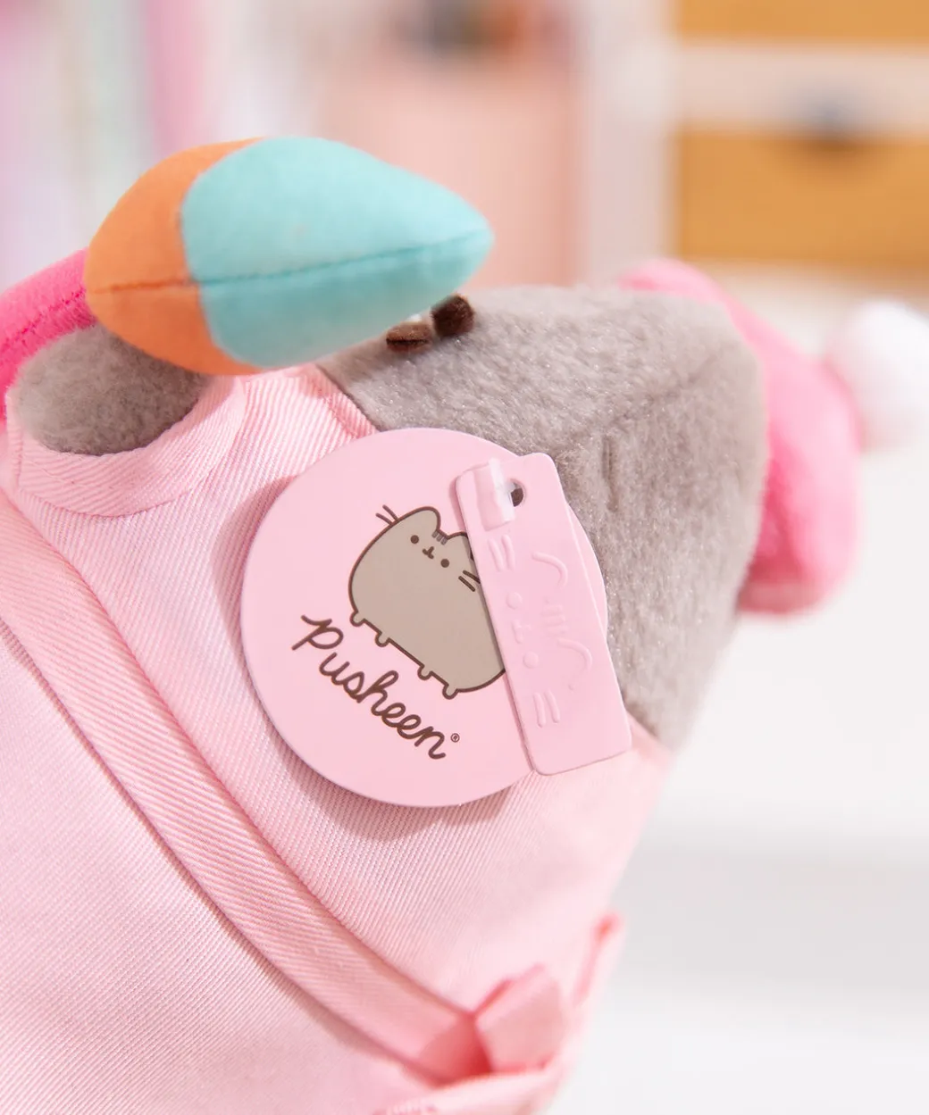 artist_pusheen_plush_5.webp Pusheen Artist Plush