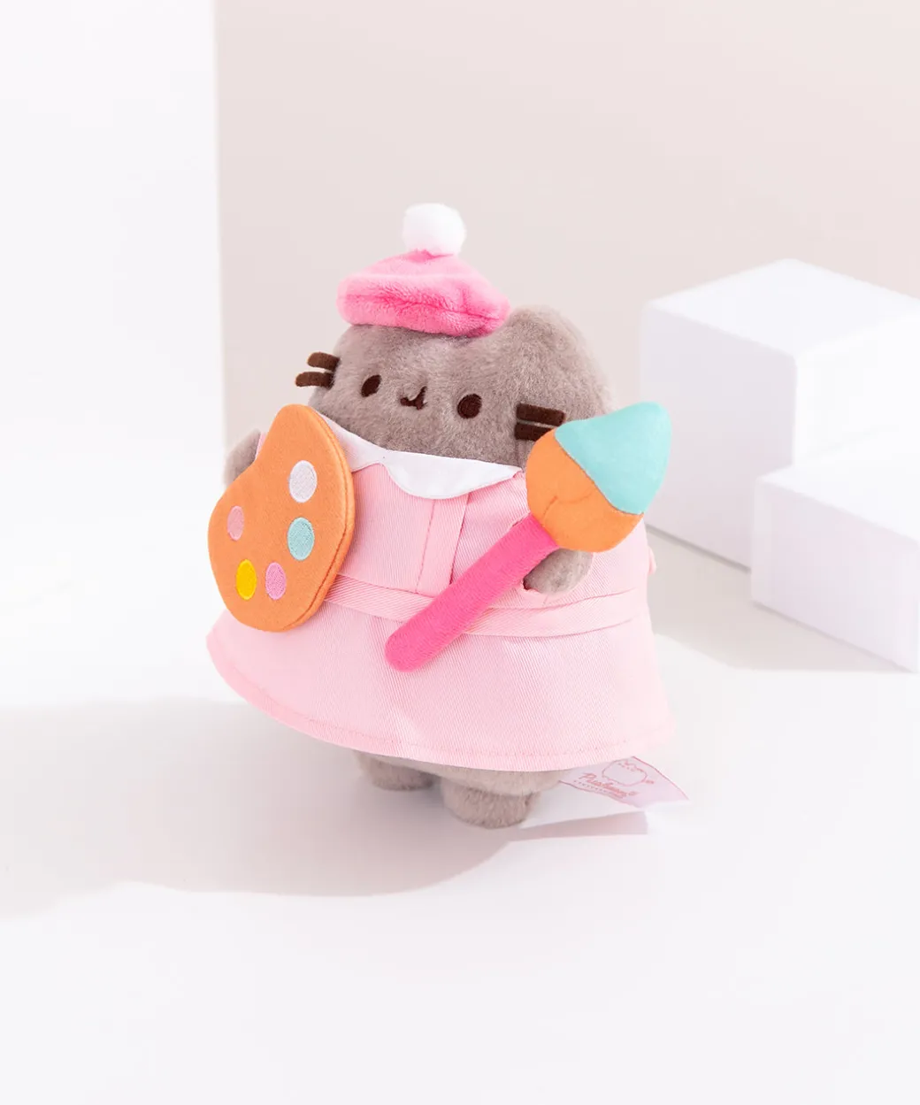 artist_pusheen_plush_6.webp Pusheen Artist Plush
