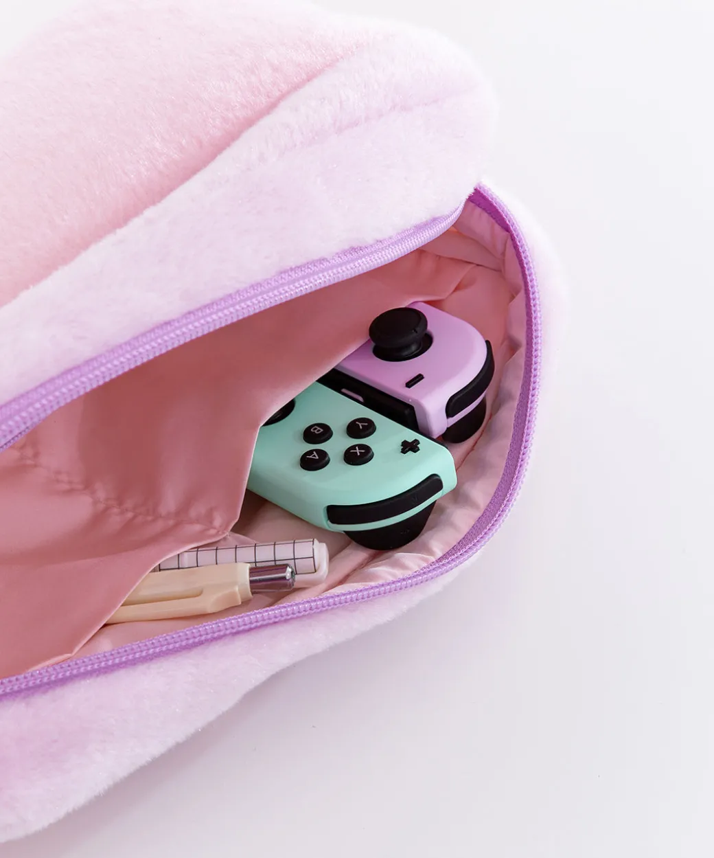 gaming_pusheen_accessory_case_6.webp Pusheen Gaming Accessory Case