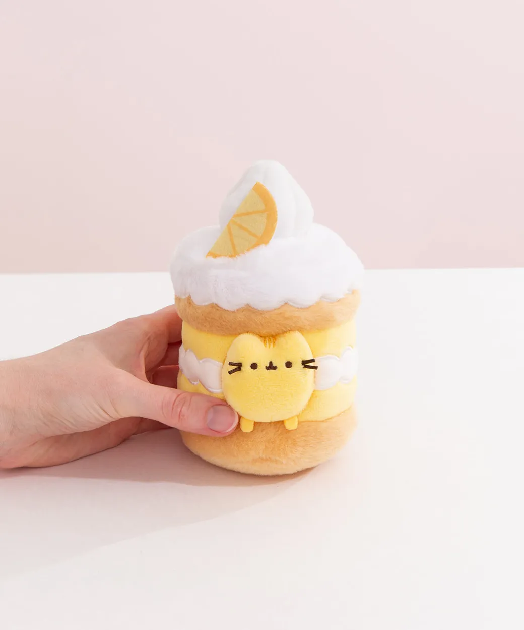pusheen_sweets_lemon_cake_plush_pc_environment_3.webp Pusheen Sweets Lemon Cake Plush 2-pc Environment