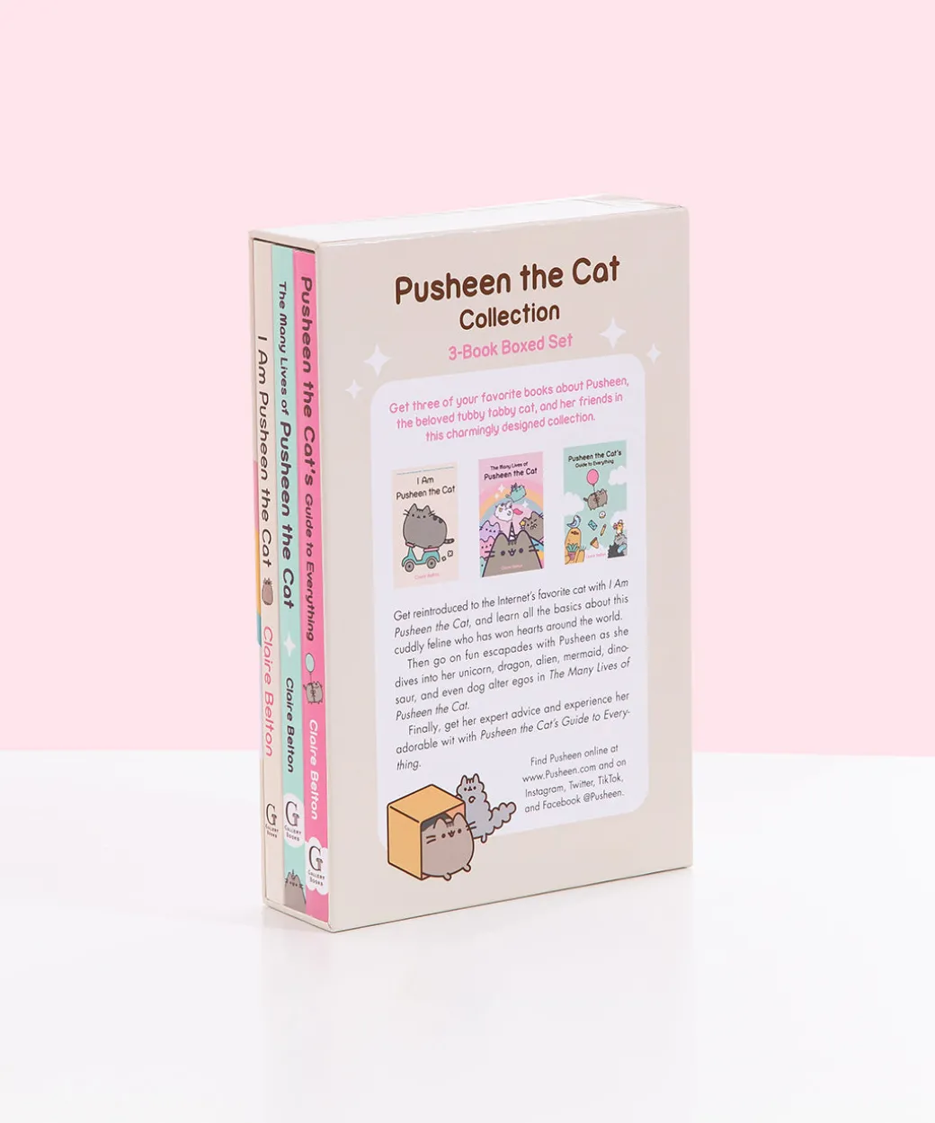 pusheen_the_cat_collection_book_boxed_set_2.webp Pusheen the Cat Collection: 3-Book Boxed Set